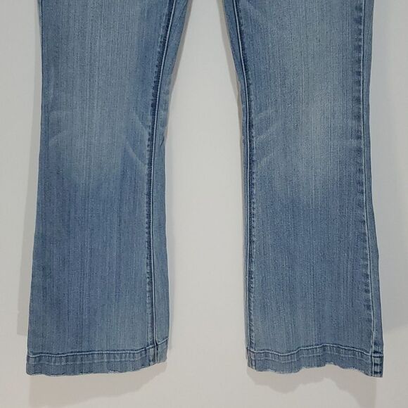 AMERICAN Eagle 30x32 vintage flare size 4 stretch jeans - Picture 3 of 8